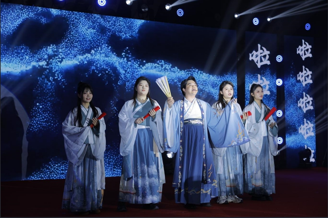 小嫩嫩小少妇BBBBBB仙踪林