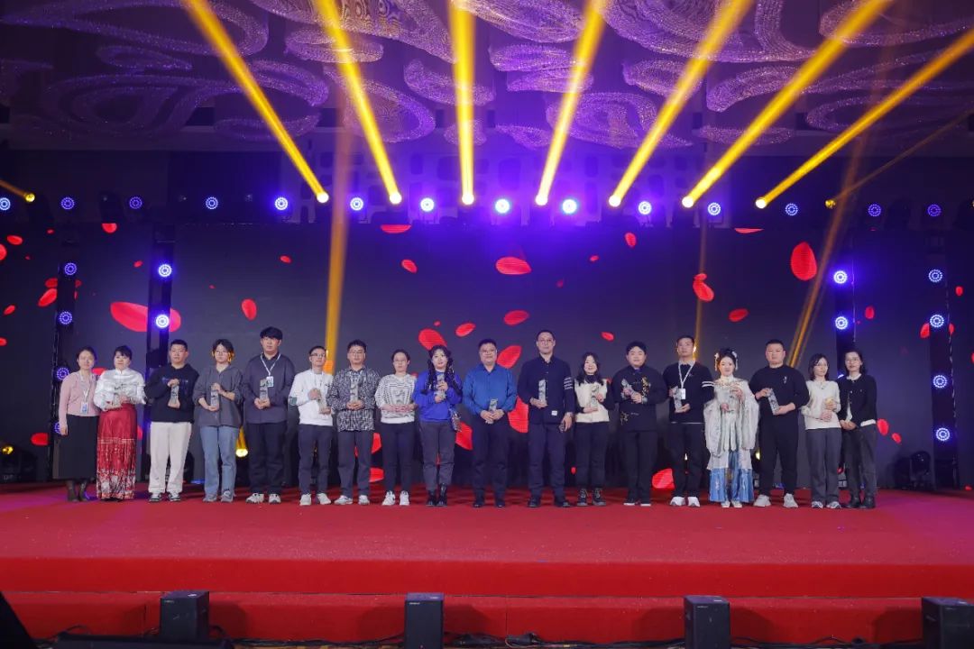 小嫩嫩小少妇BBBBBB仙踪林